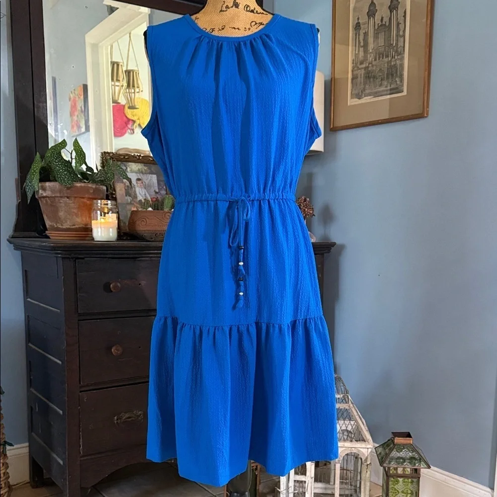 Calvin Klein Sleeveless Tiered Dress in Capri Blue Size 16